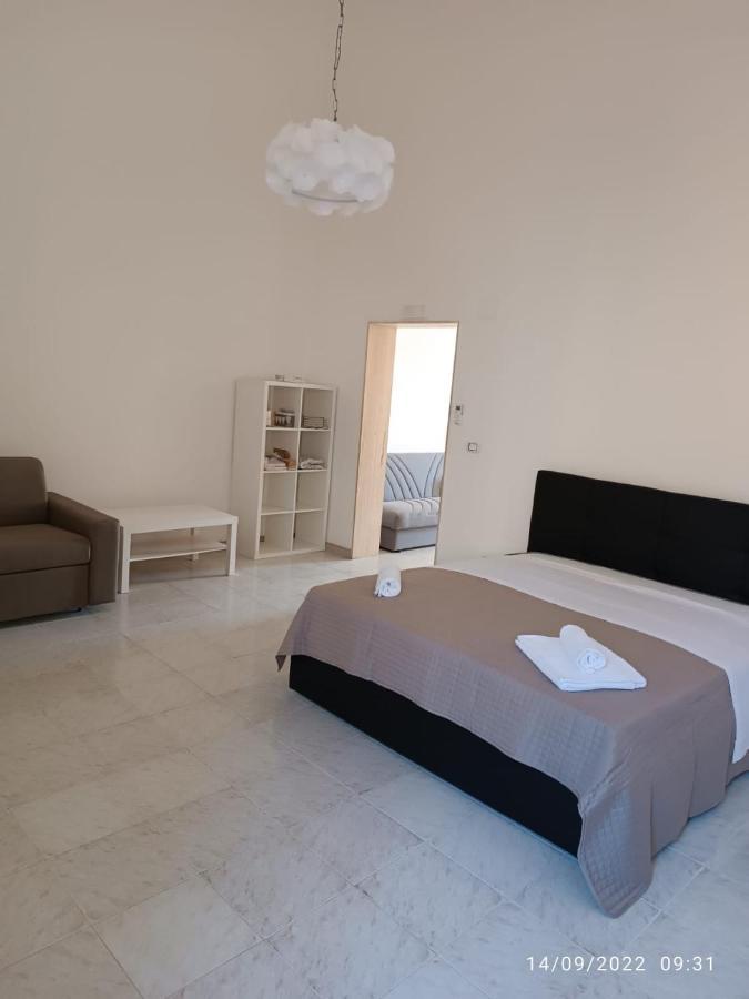 Di Fronzo Guest House T Triggiano Zewnętrze zdjęcie